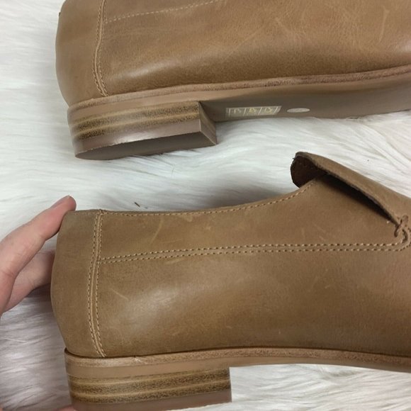 NEW Jeffrey Campbell tan leather slip on loafer - Picture 8 of 10